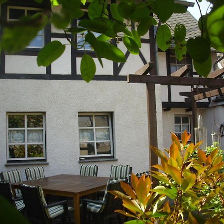 Ferienhaus Haus Am Puetz Wintrich Luaran gambar