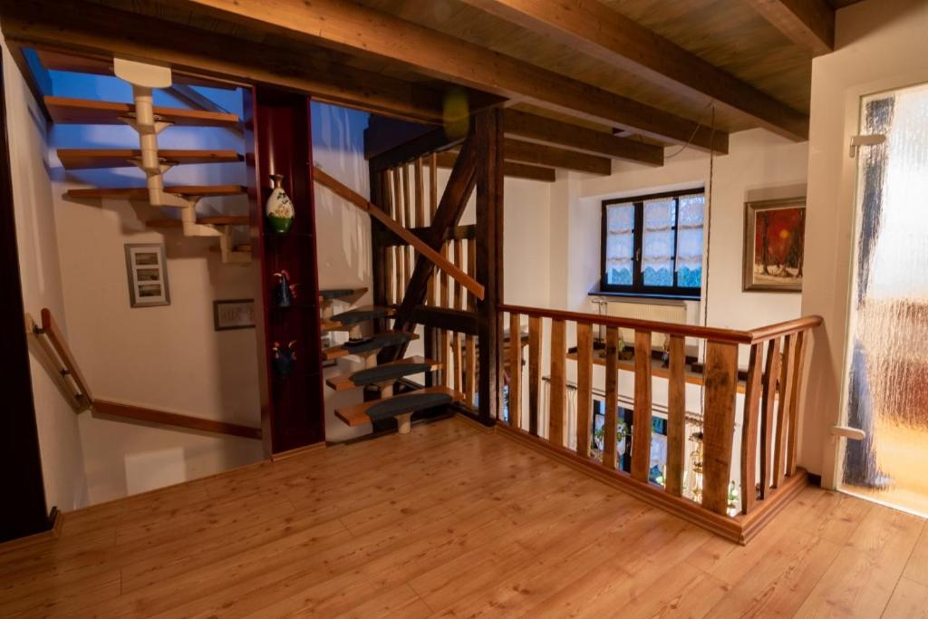 Ferienhaus Haus Am Puetz Wintrich Luaran gambar