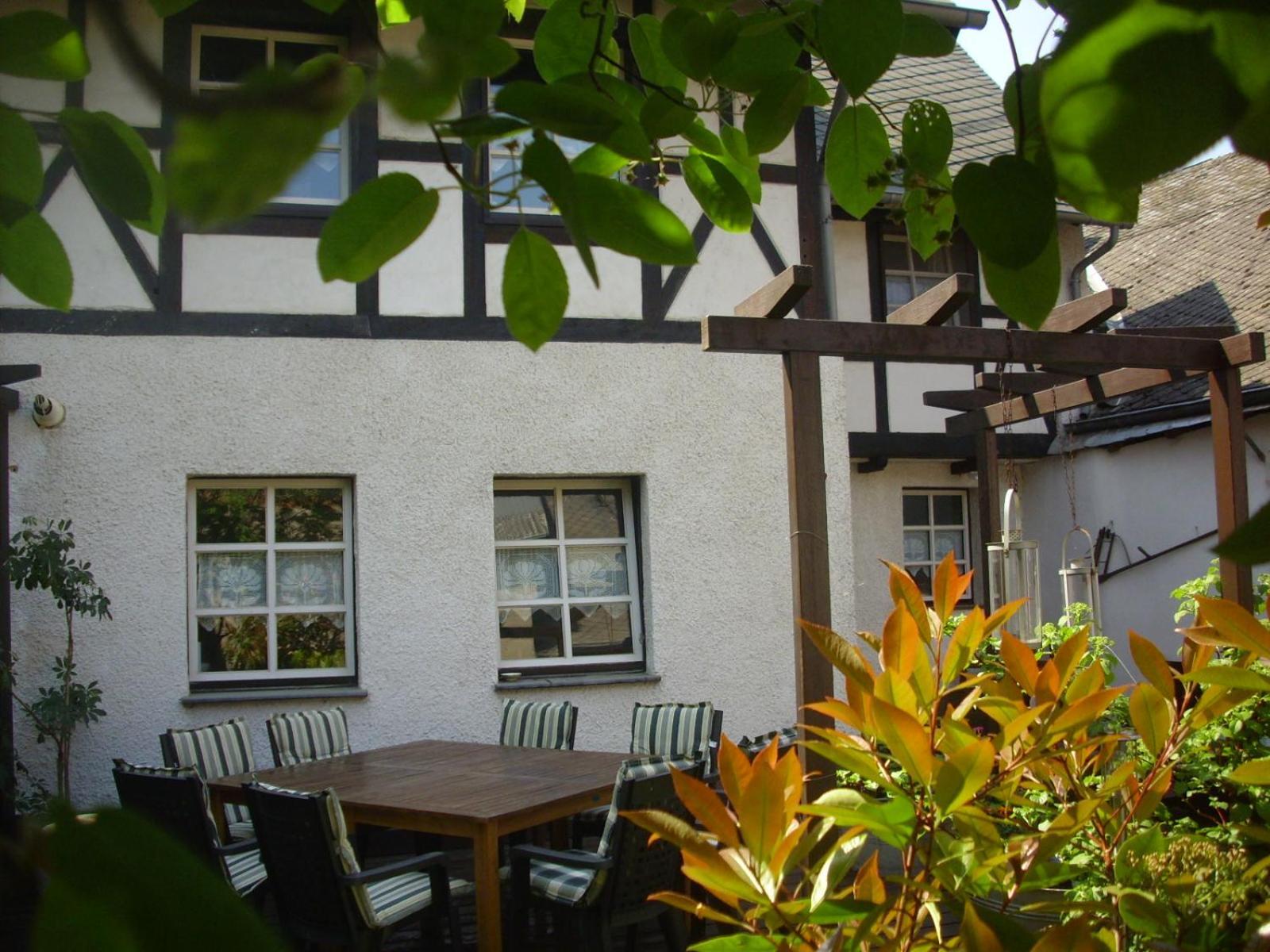 Ferienhaus Haus Am Puetz Wintrich Luaran gambar